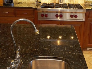 Granite Counter Top Kitchen Cleaning
