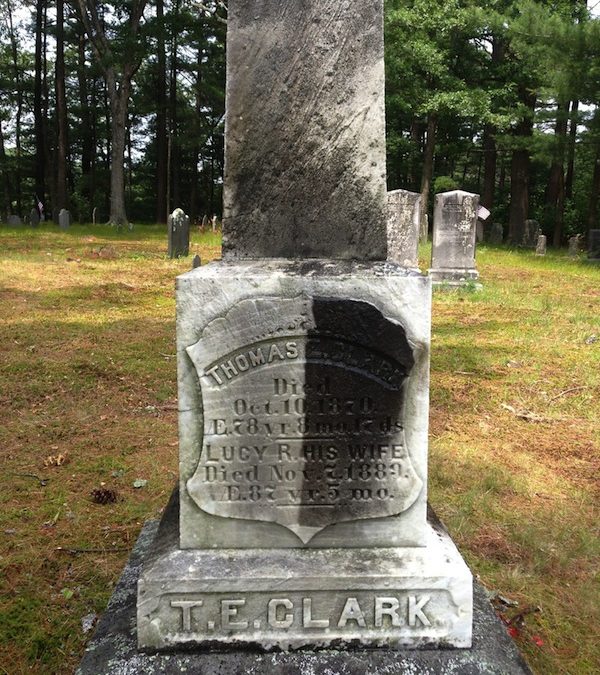 How to Clean Headstones this Memorial Day